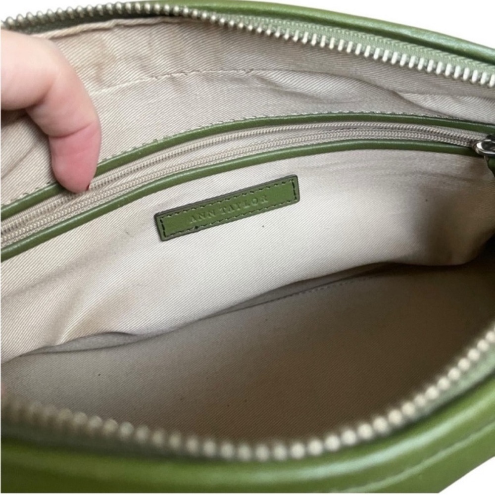 ANN TAYLOR Vintage Green Shoulder Bag - Picture 10 of 10